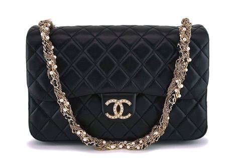 chanel pearl classic flap bag